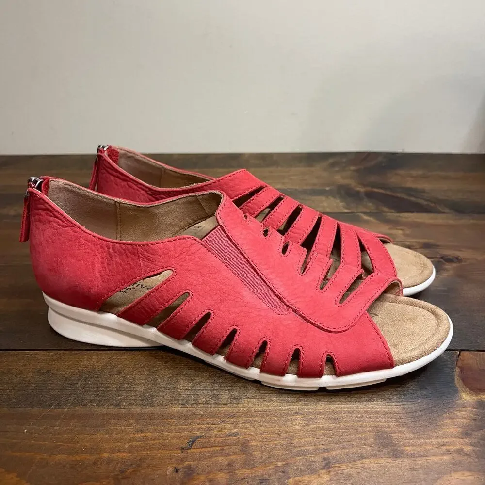 Comfortiva Parker Red Wedge Sandal Size 11 Pillowtop Leather Strappy Open Toe